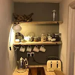 Beautiful, Well Positioned Flat In Clifton Wood Апартаменты *