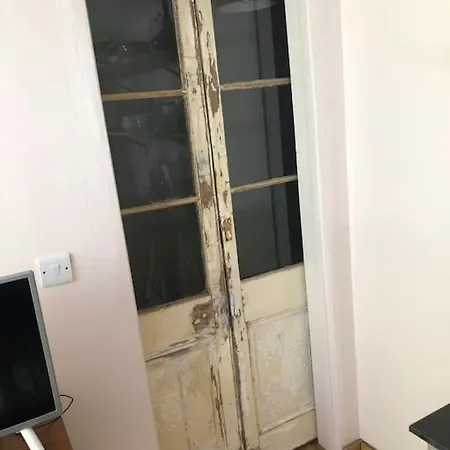 Beautiful, Well Positioned Flat In Clifton Wood * Бристоль