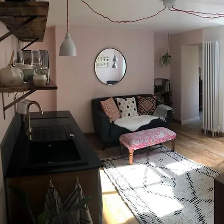 Beautiful, Well Positioned Flat In Clifton Wood Apartamento