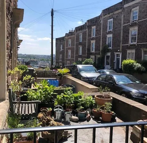 Appartamento Beautiful, Well Positioned Flat In Clifton Wood *